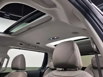 2024 Kia Carnival с пробегом 47 854 км