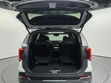 2024 Kia Carnival с пробегом 74 811 км