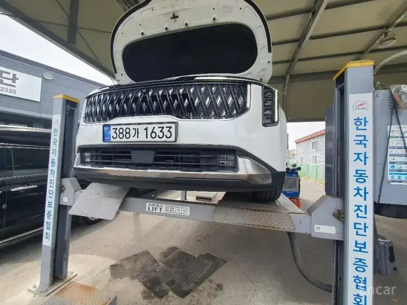 2024 Kia Carnival с пробегом 44 825 км