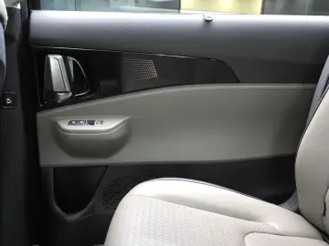 2024 Kia Carnival с пробегом 68 384 км