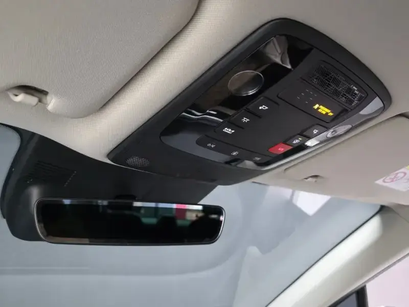 2023 Kia Carnival с пробегом 61 832 км