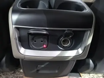 2023 Kia Carnival с пробегом 61 832 км