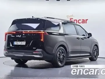2024 Kia Carnival с пробегом 26 908 км