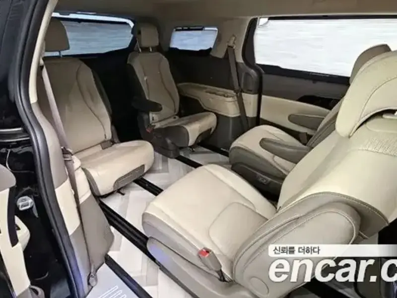 2024 Kia Carnival с пробегом 26 908 км
