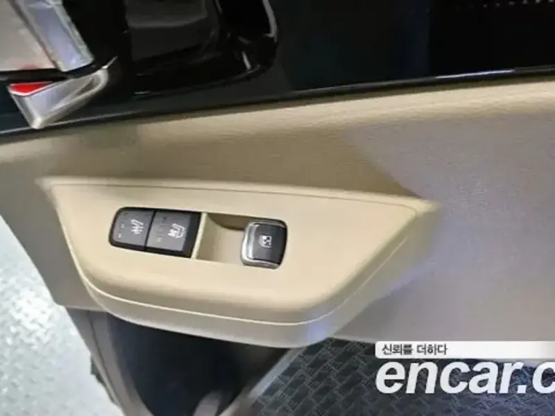 2024 Kia Carnival с пробегом 26 908 км