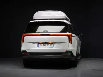 2025 Kia Carnival с пробегом 28 961 км