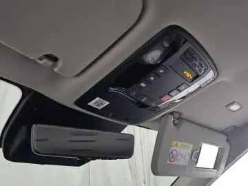 2025 Kia Carnival с пробегом 28 961 км