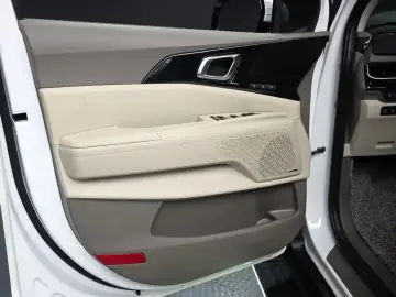 2024 Kia Carnival с пробегом 31 398 км