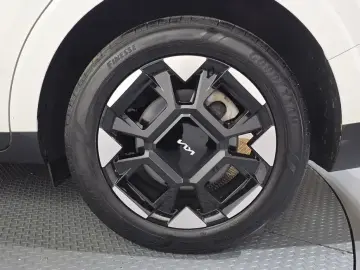 2024 Kia Carnival с пробегом 31 011 км