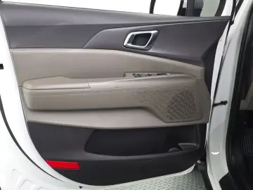2024 Kia Carnival с пробегом 31 011 км