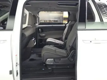 2024 Kia Carnival с пробегом 31 011 км