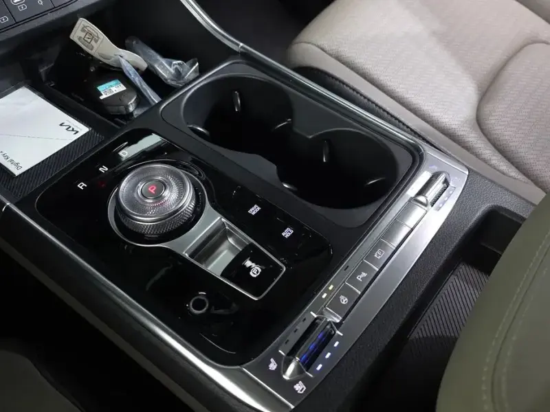 2024 Kia Carnival с пробегом 19 474 км
