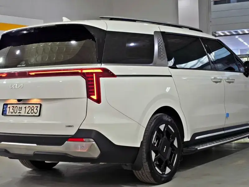 2024 Kia Carnival с пробегом 26 799 км