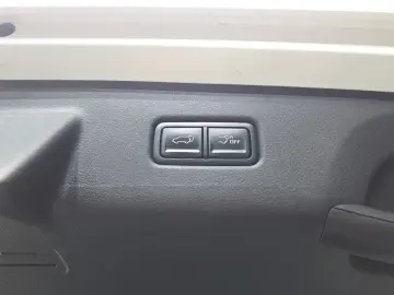 2024 Kia Carnival с пробегом 19 474 км