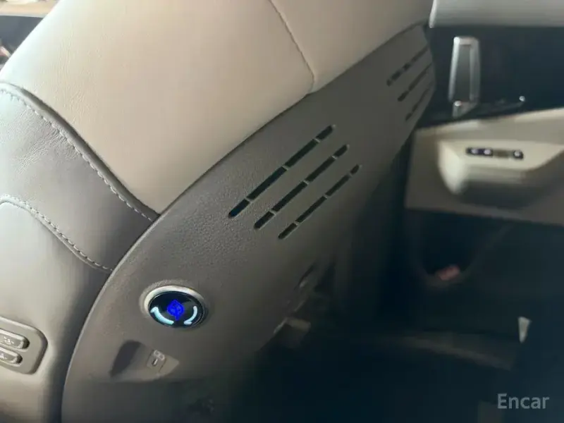 2024 Kia Carnival с пробегом 25 000 км