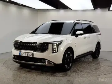 2024 Kia Carnival с пробегом 41 000 км