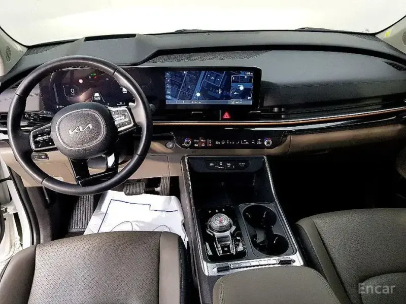 2024 Kia Carnival с пробегом 41 000 км