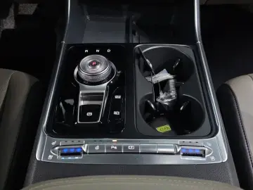 2024 Kia Carnival с пробегом 53 082 км