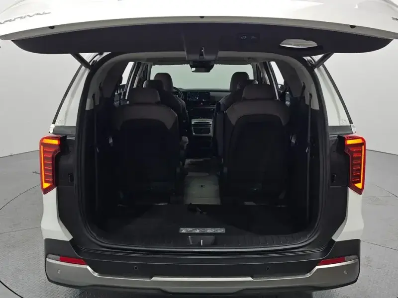 2024 Kia Carnival с пробегом 53 082 км