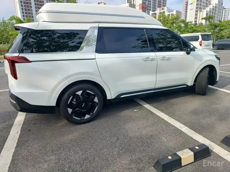 2024 Kia Carnival с пробегом 41 542 км