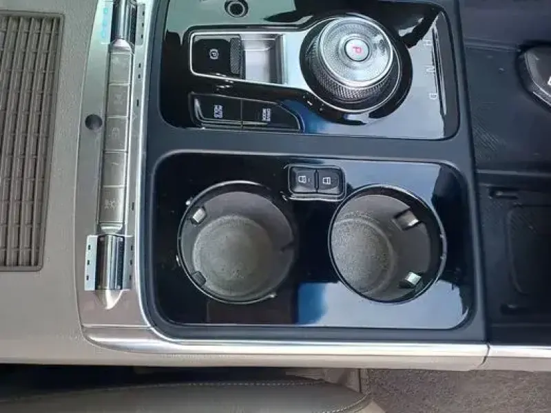 2024 Kia Carnival с пробегом 41 542 км