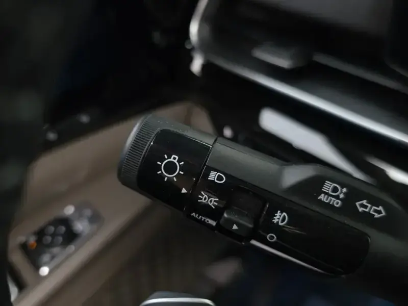 2024 Kia Carnival с пробегом 28 341 км