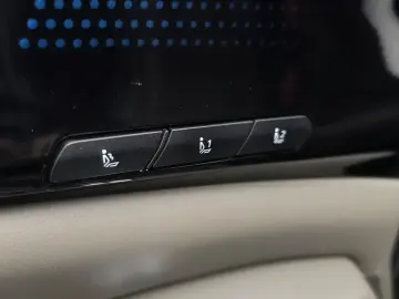 2024 Kia Carnival с пробегом 28 341 км