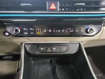 2024 Kia Carnival с пробегом 18 915 км