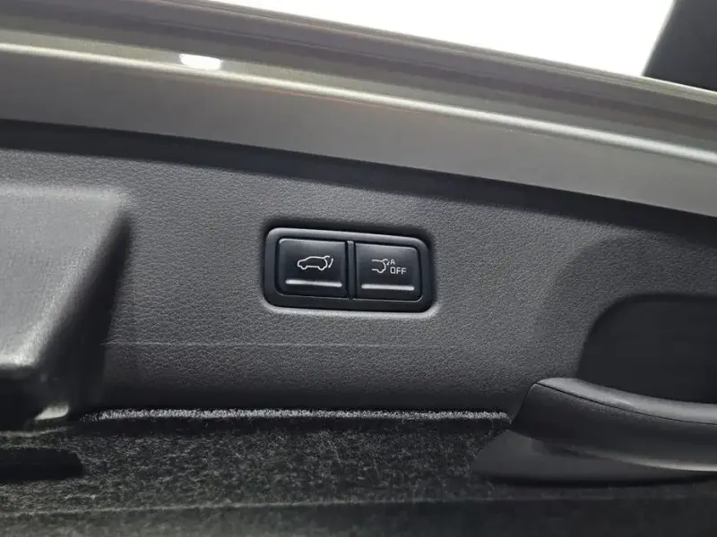 2024 Kia Carnival с пробегом 28 341 км