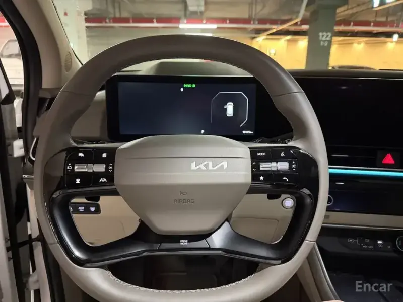 2024 Kia Carnival с пробегом 18 125 км