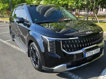2024 Kia Carnival с пробегом 39 700 км