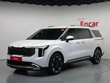 2024 Kia Carnival с пробегом 19 087 км