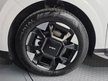 2024 Kia Carnival с пробегом 12 486 км