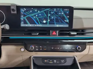 2024 Kia Carnival с пробегом 35 170 км