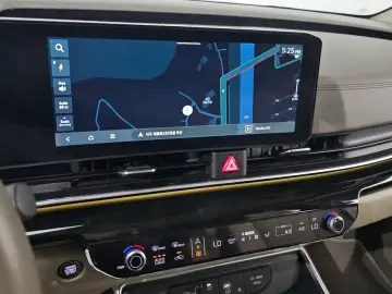 2024 Kia Carnival с пробегом 37 355 км