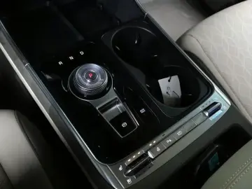 2025 Kia Carnival с пробегом 7 454 км