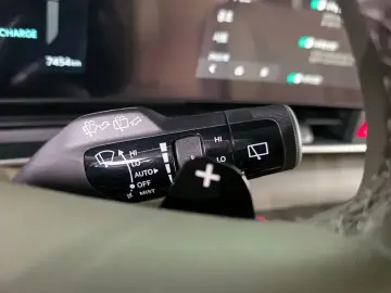 2025 Kia Carnival с пробегом 7 454 км
