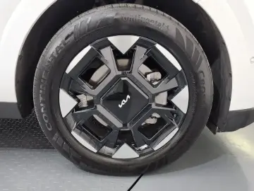 2024 Kia Carnival с пробегом 52 669 км