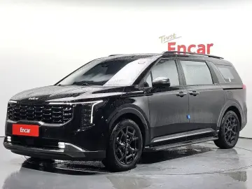 2025 Kia Carnival с пробегом 8 992 км