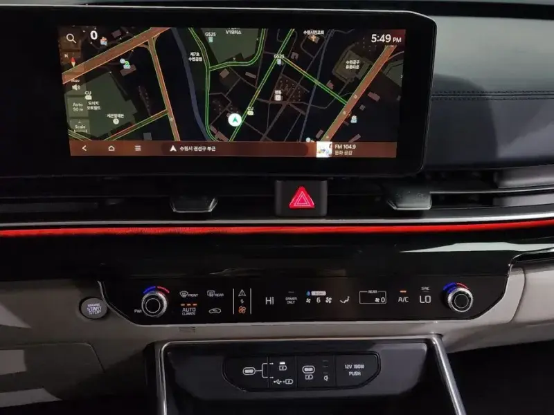 2024 Kia Carnival с пробегом 52 669 км