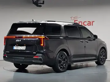 2024 Kia Carnival с пробегом 57 483 км