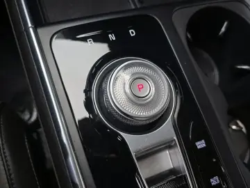 2024 Kia Carnival с пробегом 41 007 км