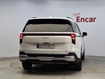 2024 Kia Carnival с пробегом 64 251 км