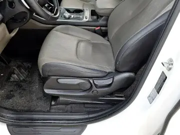2024 Kia Carnival с пробегом 64 251 км