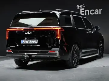 2025 Kia Carnival с пробегом 8 431 км