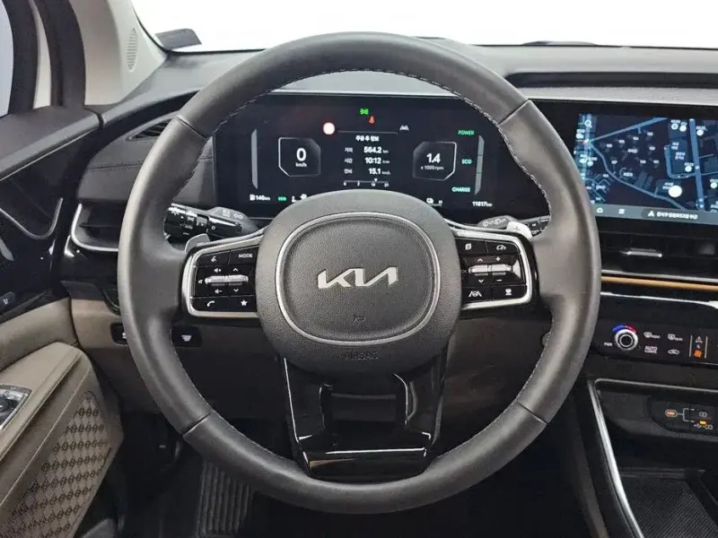 2024 Kia Carnival с пробегом 11 817 км