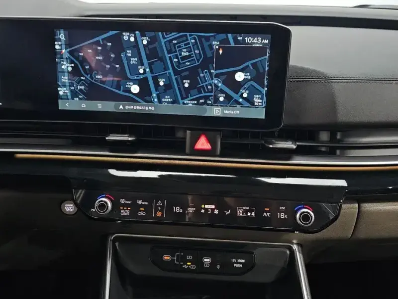 2024 Kia Carnival с пробегом 11 817 км