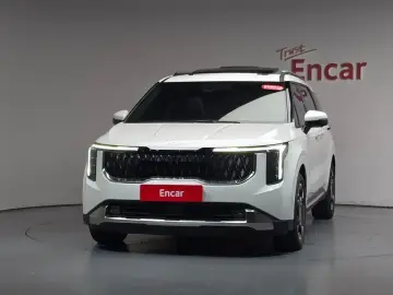2025 Kia Carnival с пробегом 9 253 км