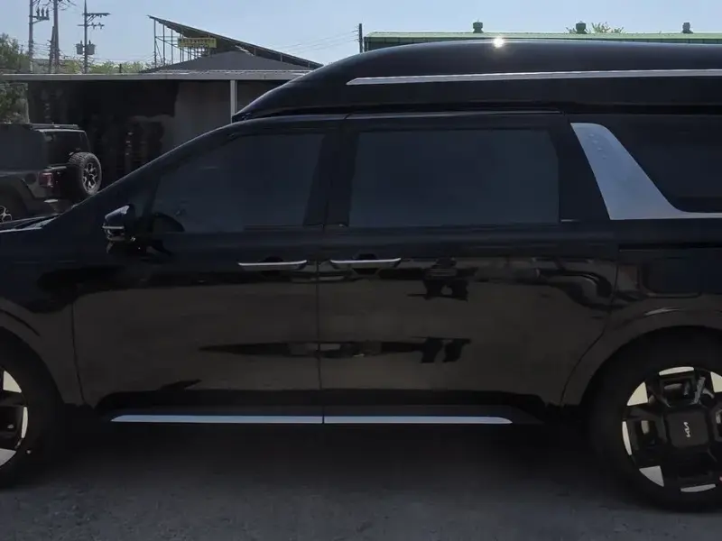 2026 Kia Carnival с пробегом 7 км