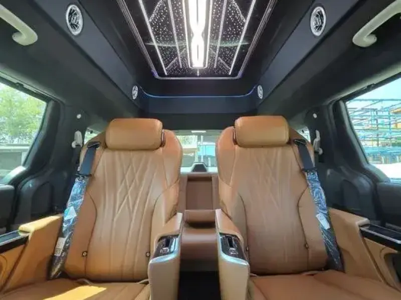 2026 Kia Carnival с пробегом 7 км